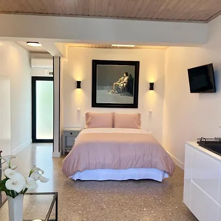 Apartament Corinthian Blue Waterfront *