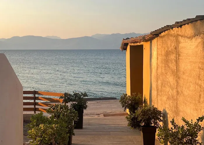 Corinthian Blue Waterfront *